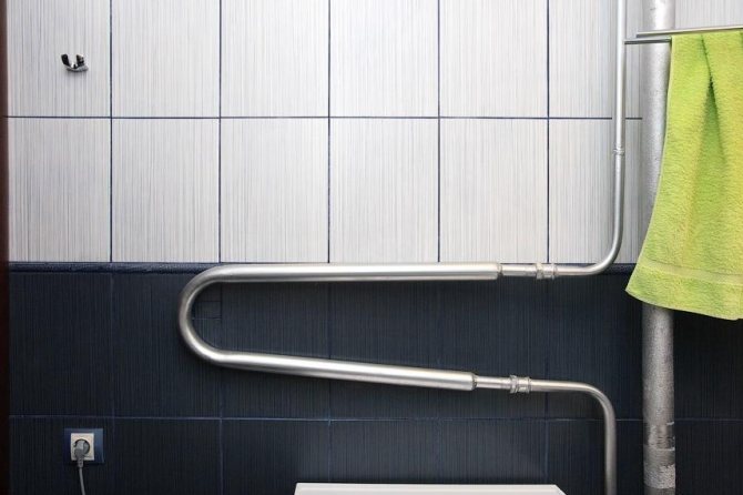 Cara mengecat rel tuala yang dipanaskan di bilik mandi dan paip pemanasan