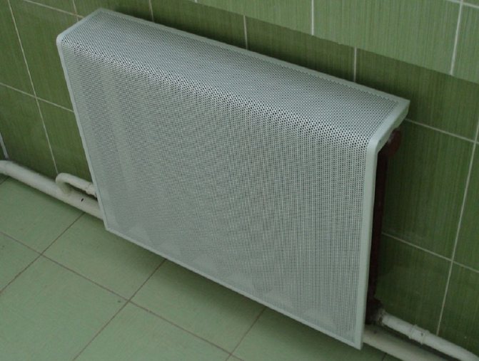 dekoratīvās restes radiatoru sildīšanai (galvenā atslēga)