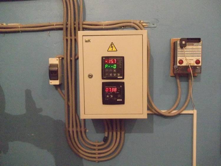 Unitat elevadora del sistema de calefacció: diagrama del principi de funcionament de la unitat elevadora del sistema de calefacció