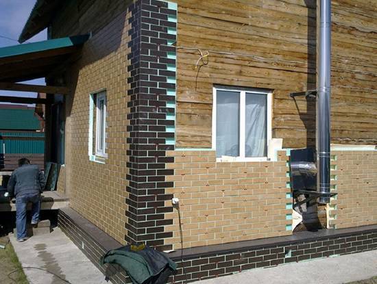 Pannelli per facciate con isolamento per la decorazione esterna della casa