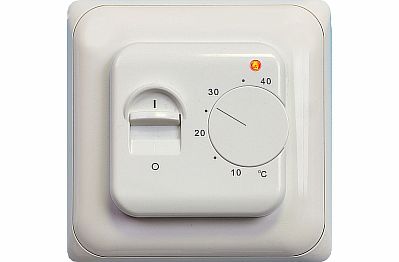 Foto - termostata uzstādīšana