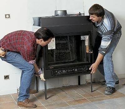 How to install a fireplace stove in a wooden house