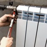 Cómo instalar, desmontar y lavar un radiador de hierro fundido