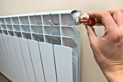 Cómo instalar, desmontar y lavar un radiador de hierro fundido