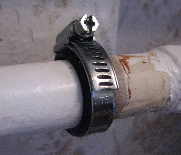 Come eliminare una perdita in un tubo di riscaldamento sigillatura meccanica di un foro e sigillatura chimica di una perdita