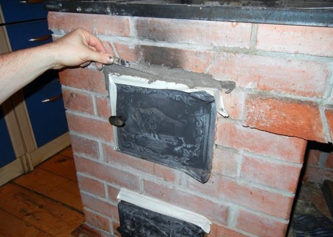 How to cover the stove with clay so that it does not crack
