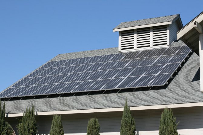 ηλιακό υλικό στέγης