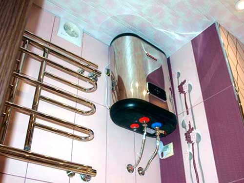 En la foto, la conexión del calentador de agua.