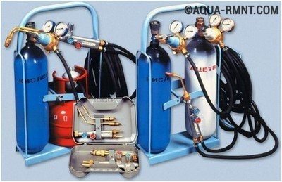 Un ensemble d'équipements et de consommables pour le soudage au gaz
