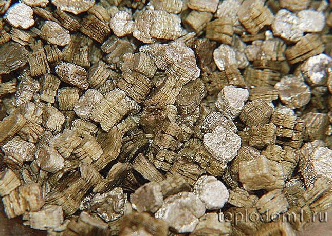 Vermiculite cách nhiệt đáng tin cậy 5 tính năng