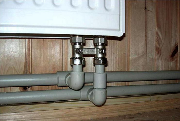Connexion inférieure des radiateurs