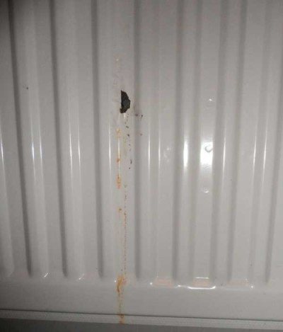 One of the photos of the leaking Prado radiator