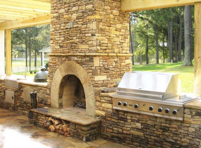 An excellent solution is to decorate the stove with decorative stone in a country-style room.