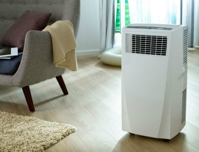 Podľa recenzií zákazníkov nemôže podlahová mobilná klimatizácia dlho pracovať pri maximálnom výkone.
