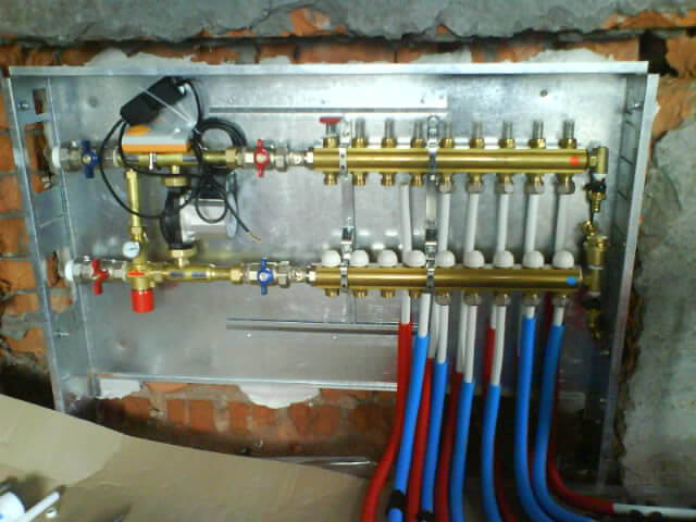 operating pressure in the underfloor heating system