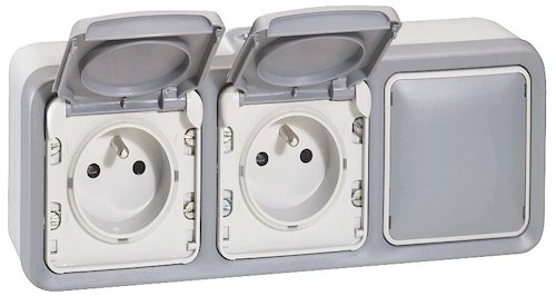 Steckdosen im Bad: Wo und welche können installiert werden