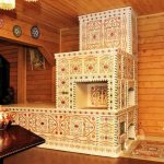 Az orosz kályha belső dekoráció és a ház kabalája.