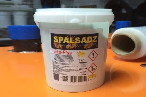 Spalsadz-savupiippujen puhdistusaineet