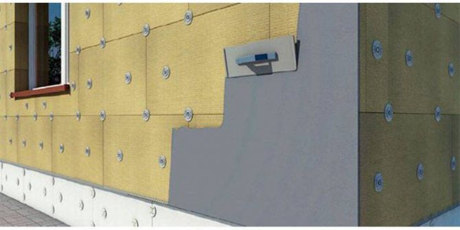 Tecnología de aislamiento de fachada húmeda: hacemos el aislamiento paso a paso utilizando la tecnología de fachada húmeda.