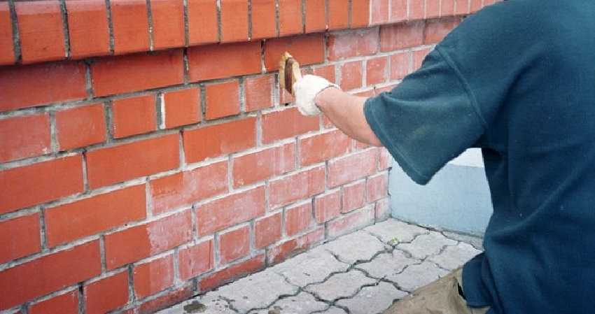 عزل جدران الطوب من الخارج - تجهيز الجدار