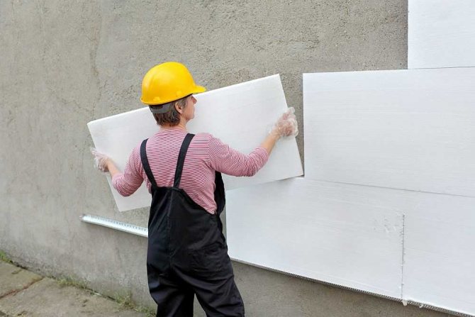 Aislar las paredes de la casa con espuma: destruir mitos